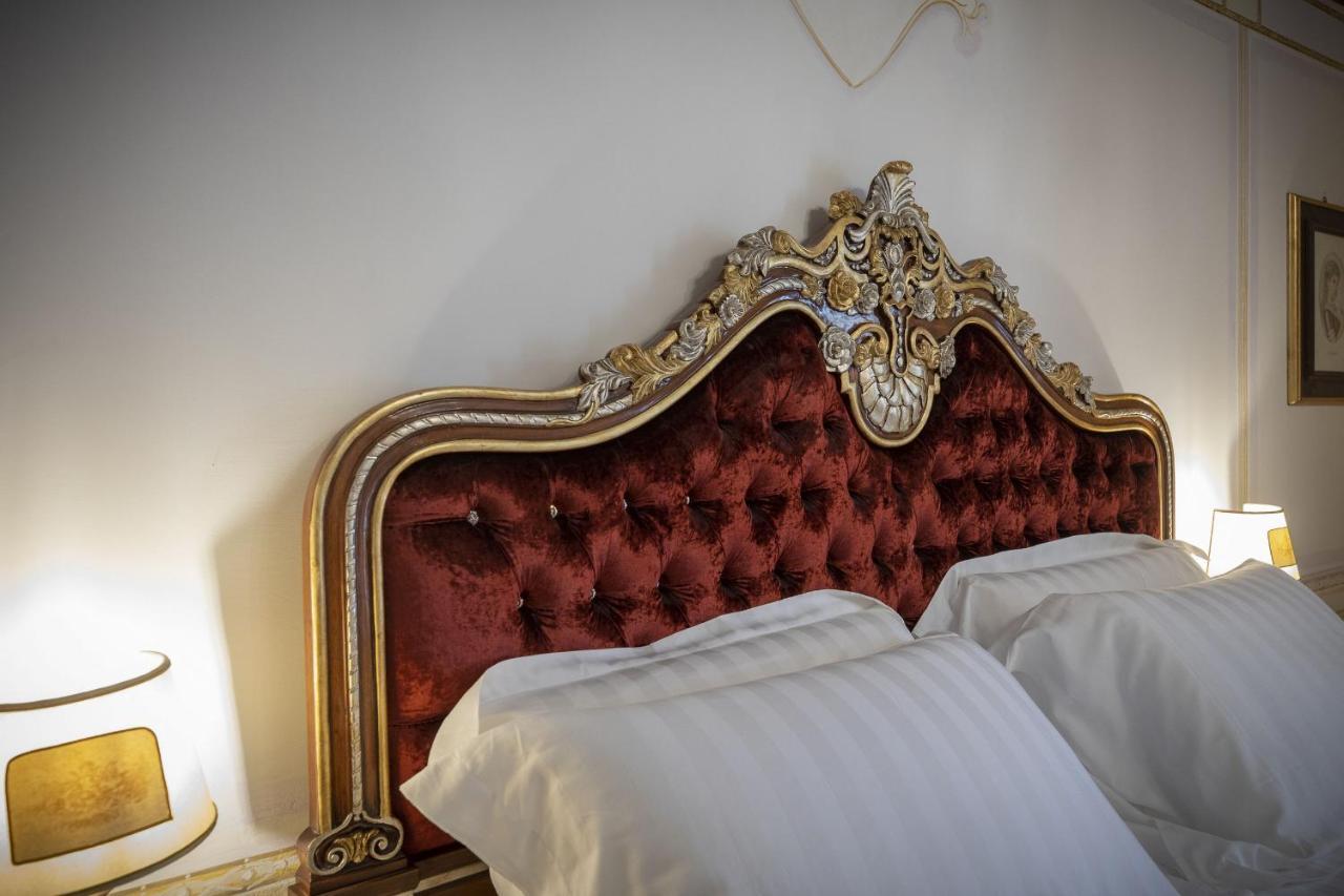 Les Suite Royales ساساري المظهر الخارجي الصورة