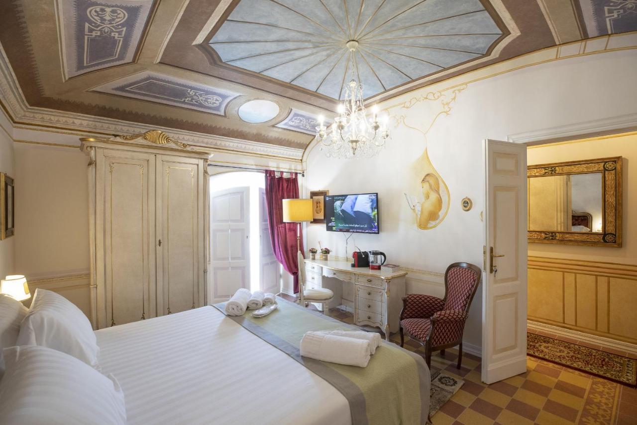 Les Suite Royales ساساري المظهر الخارجي الصورة