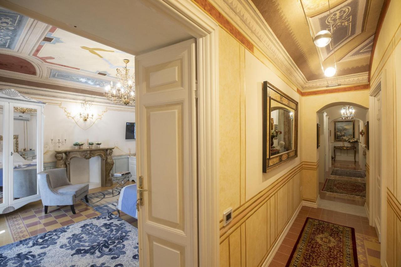 Les Suite Royales ساساري المظهر الخارجي الصورة
